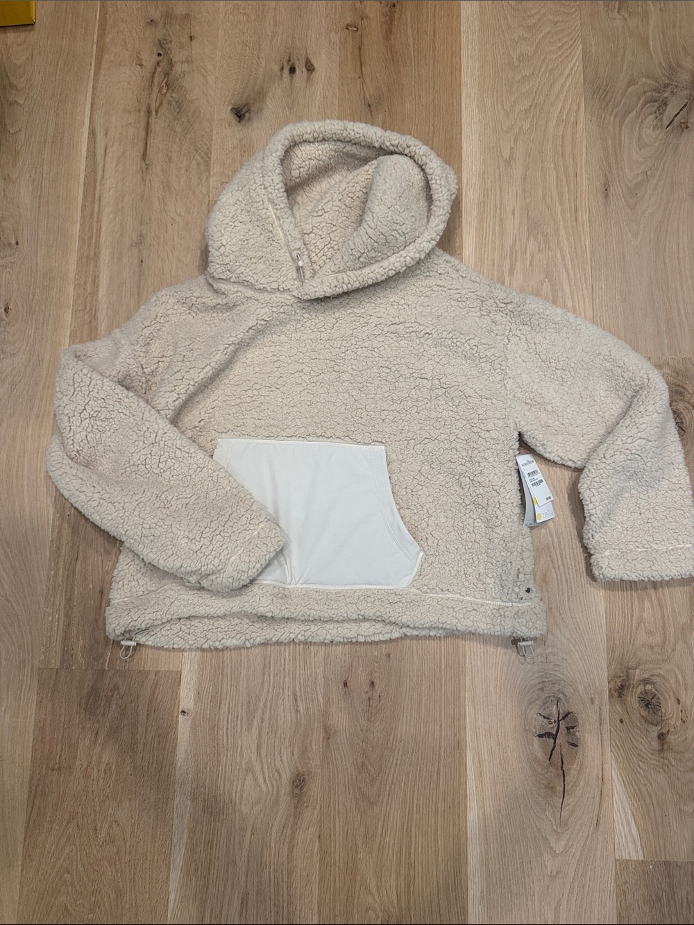 NWT! Zella Cream Sherpa Hooded Pullover with Contrast Pocket